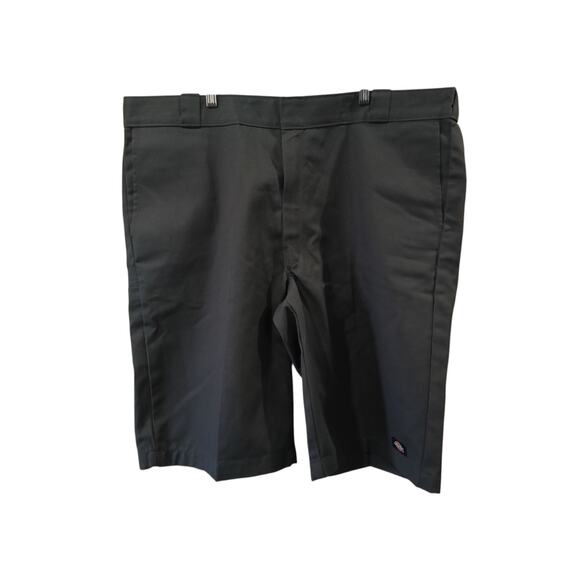 Dickies Loose Fit Multi Use Pockets Charcoal Work Shorts 44" - Picture 1 of 4